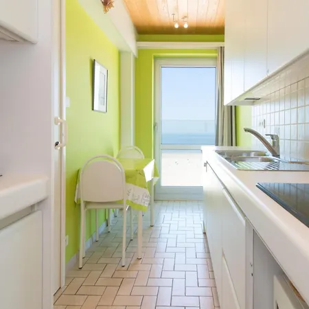 Splendid With Serene View شقة *